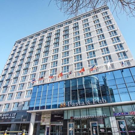 צ'ונצ'און The Venezia Suite Hotel מראה חיצוני תמונה