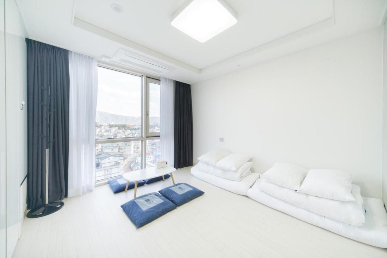 צ'ונצ'און The Venezia Suite Hotel מראה חיצוני תמונה